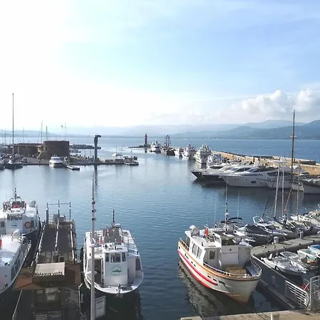 Wunderschoene Mit Balkon Am Hafen By Interhome