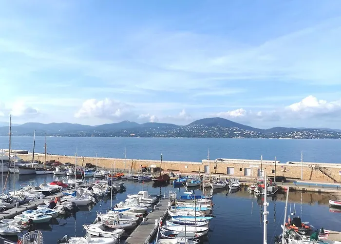 Apartment Wunderschoene Mit Balkon Am Hafen By Interhome