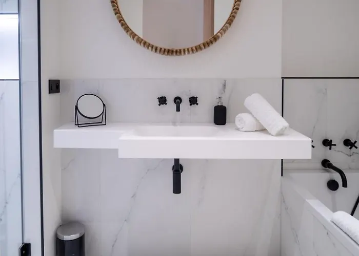 Wunderschoene Mit Balkon Am Hafen By Interhome